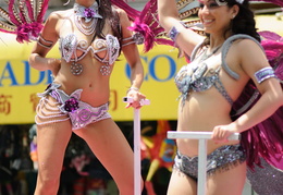 carnaval dancers